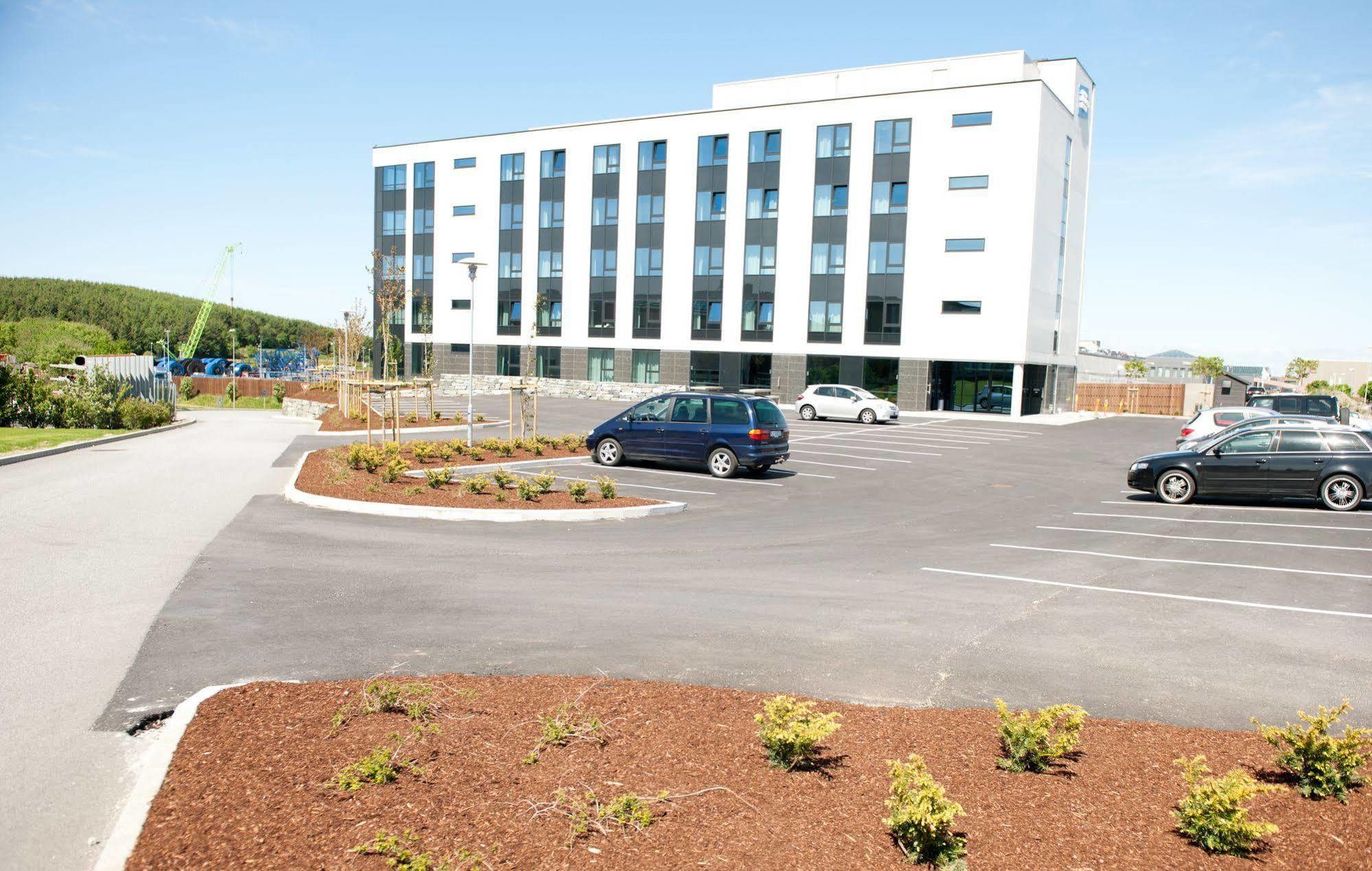 Tananger Apartment Hotel Sola Exteriör bild